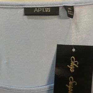 Apt.9 ladies top